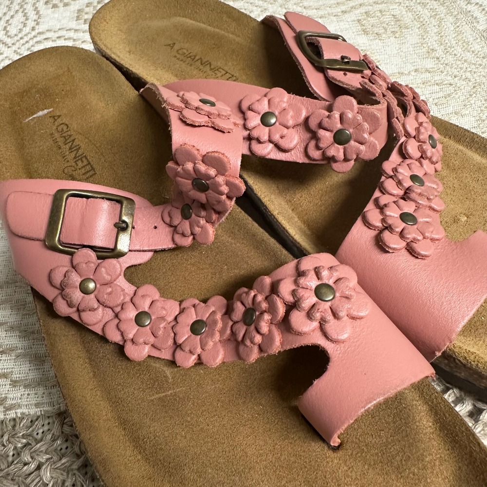 A. Giannetti Sandals Pink Leather Floral Applique Sophia Milano Sz 8 - Picture 6 of 6